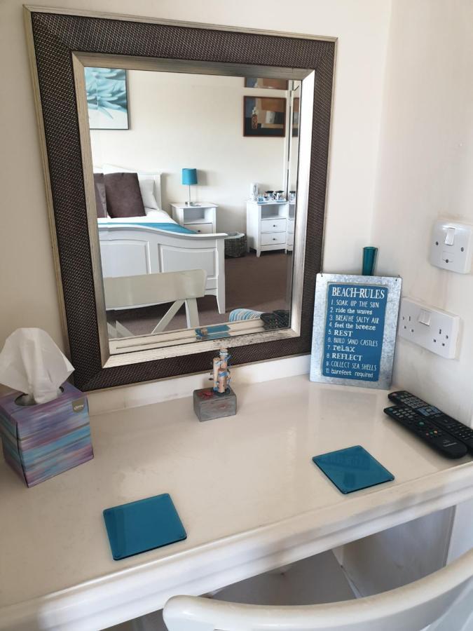 Highfield Guest House เชอริงแงม ภายนอก รูปภาพ
